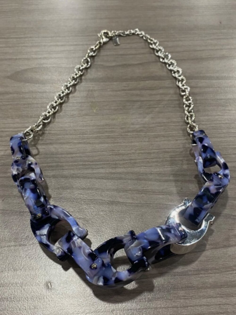 Coach Sculpted Chunky Signature Chain Statement Necklace Plated Brass And Resin
